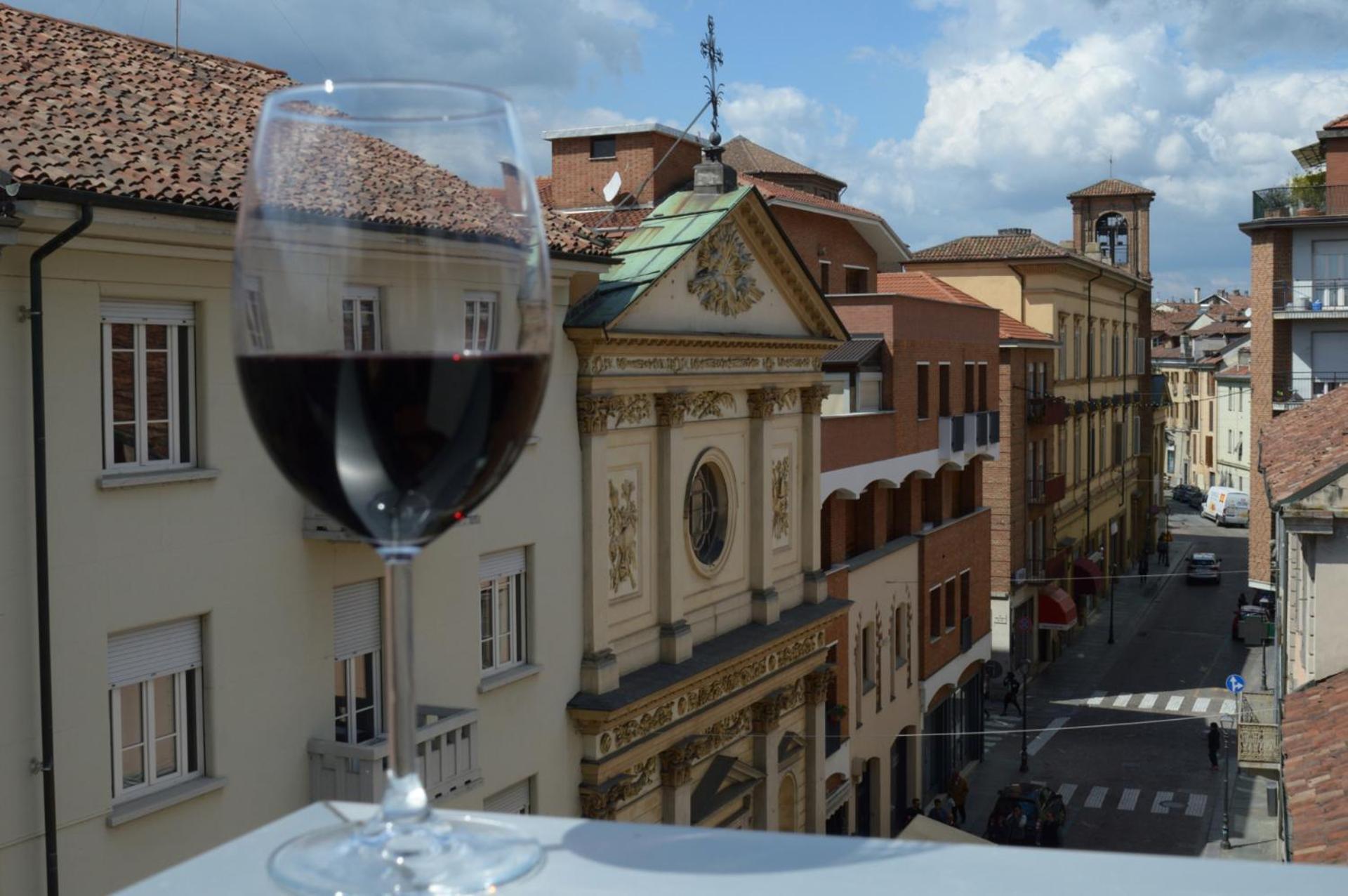 Hotel Palio Asti Esterno foto