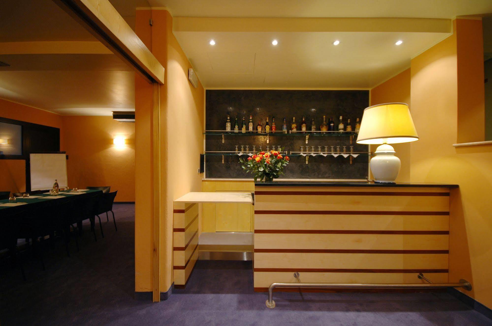 Hotel Palio Asti Esterno foto